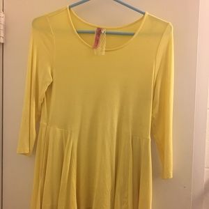 Cinnamon Girl Yellow Flounce Top